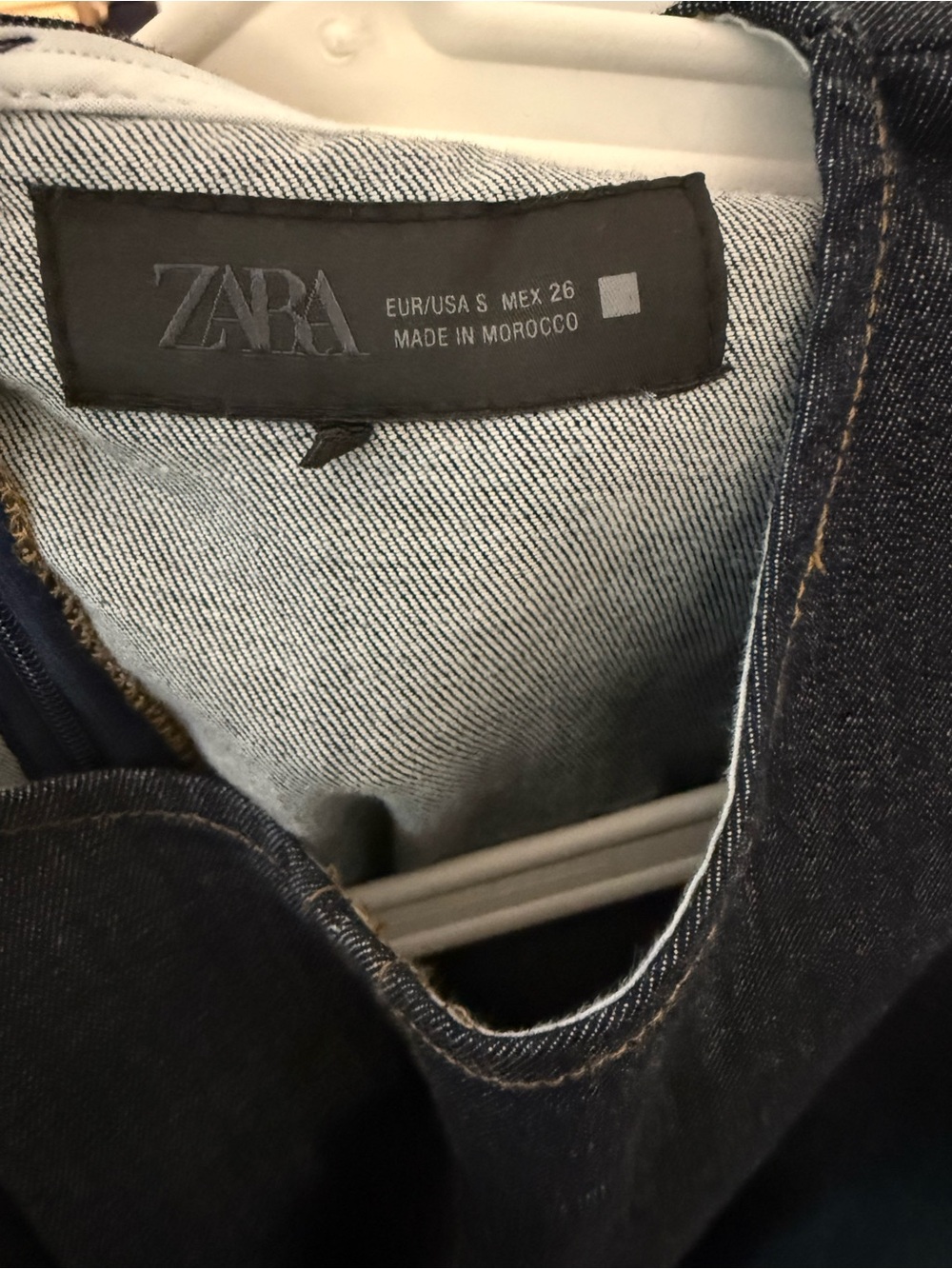 Jeans Subcategory Classification - Picture 3 of 3